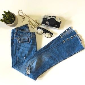 ZARA MID RISE SKINNY PEARL CROPPED DENIM JEANS